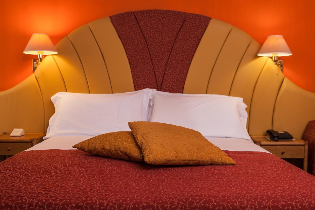 Hotel Resort Marinella Gabicce Mare Zewnętrze zdjęcie
