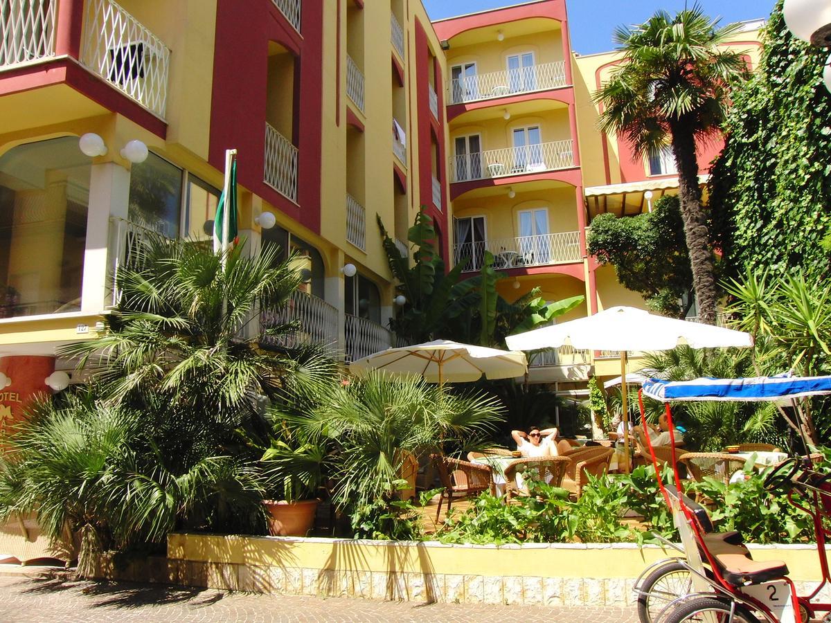 Hotel Resort Marinella Gabicce Mare Zewnętrze zdjęcie